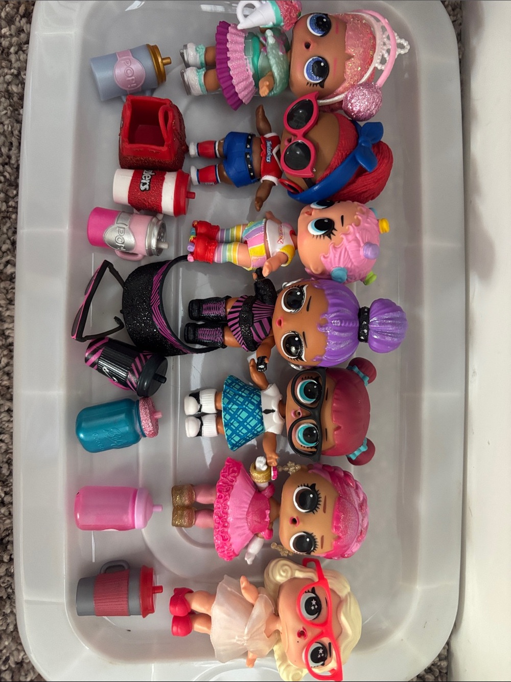 L.O.L. Surprise! Multicolor Fashion Dolls Playset - Pink, Purple, Red, Blue